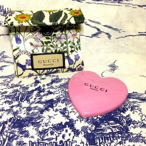 Gucci Pink heart mirror Floral Satin button dust bag decorative lining NEW